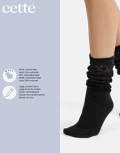 Load image into Gallery viewer, Slouch Socks Scrunch Socks Pelerine Socks Gift Made in Italy: Black / One Size