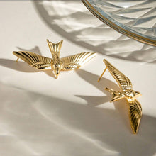 Load image into Gallery viewer, Leia EARRINGS: Gold