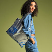 Load image into Gallery viewer, KATSUSHIKA HOKUSAI The Great Wave Silver Metallic Bag