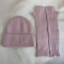 Load image into Gallery viewer, Baby alpaca hat & mittens 7394/7393: Beige