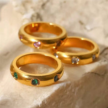 Load image into Gallery viewer, Runaway RING: Green / Size 18