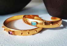 Load image into Gallery viewer, Escalava AMBER Bangle with Pink Tourmaline: CHALCEDONY