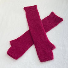 Load image into Gallery viewer, Baby alpaca long mittens 7393ML: Lilac