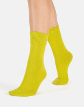 Load image into Gallery viewer, Linen Socks without Elastic Band, Women Socks, Natural Fibre: BLACK / OS