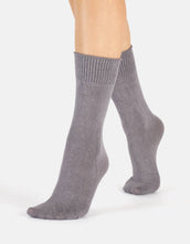 Load image into Gallery viewer, Linen Socks without Elastic Band, Women Socks, Natural Fibre: CITRONELLE / OS