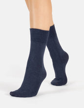 Load image into Gallery viewer, Linen Socks without Elastic Band, Women Socks, Natural Fibre: BLACK / OS