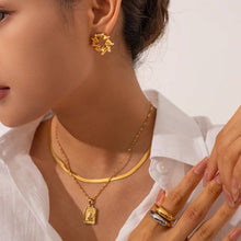 Load image into Gallery viewer, Luminare RING: Gold / Size 18