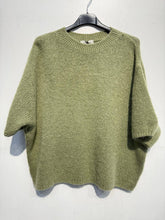 Load image into Gallery viewer, 6004 kid mohair and wool sweater: Violet