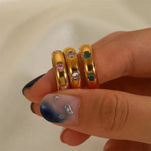 Load image into Gallery viewer, Runaway RING: Green / Size 18