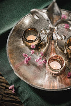Load image into Gallery viewer, Lily cake stand silver 31 cm