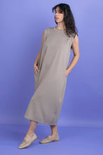 Load image into Gallery viewer, LALLA Dress: One size / Olive / Viscose 39% polyester 55% elastane 6%