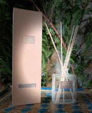 Load image into Gallery viewer, Home fragrance "Grapefruit and rosemary"