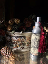 Load image into Gallery viewer, Room fragrance spray "Noël en famille"/ "Christmas with family"