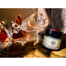 Load image into Gallery viewer, Small aromatic candle "Bal à St. Petersbourg"