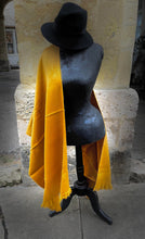 Load image into Gallery viewer, Alpaca wool scarf