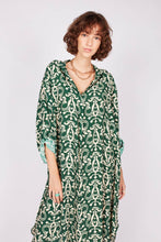 Load image into Gallery viewer, Printed Midi Dress: L
