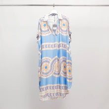 Load image into Gallery viewer, Satin midi dress with geometric print KD6917VS-17: Blue
