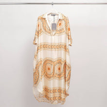 Load image into Gallery viewer, Satin midi dress with geometric print KD6917VS-17: Blue
