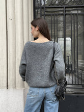 Load image into Gallery viewer, Kid mohair and wool sweater 5102: Navy
