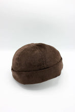 Load image into Gallery viewer, Portuguese Breton Cotton Velour Miki Docker Hat: Black
