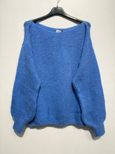 Load image into Gallery viewer, Kid mohair and wool sweater 5102: Navy
