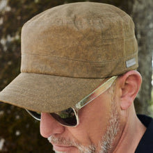 Load image into Gallery viewer, Cap "Ettrick" (Military Cap): 83 dark beige / One size fits all
