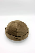Load image into Gallery viewer, Portuguese Breton Cotton Velour Miki Docker Hat: Khaki
