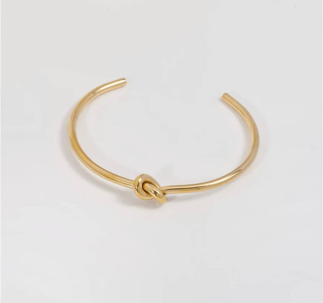 Nauru Bangle