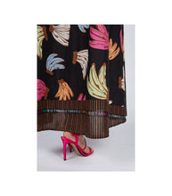 Load image into Gallery viewer, Long Camisero Dress: Black / L
