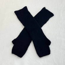 Load image into Gallery viewer, Baby alpaca long mittens 7393ML: Khaki
