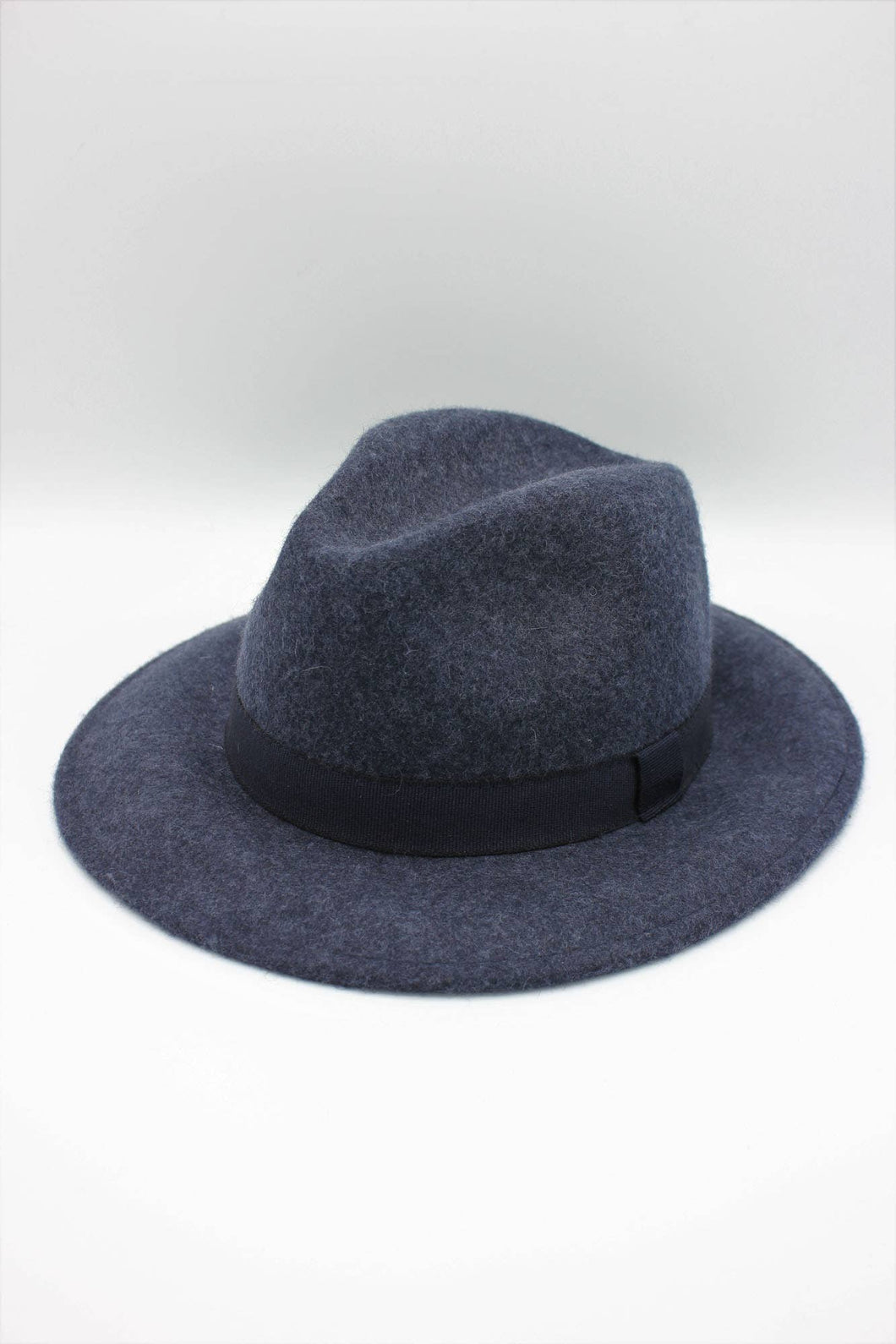 Heather Classic Wool Fedora Hat with Ribbon: 57 / Navy