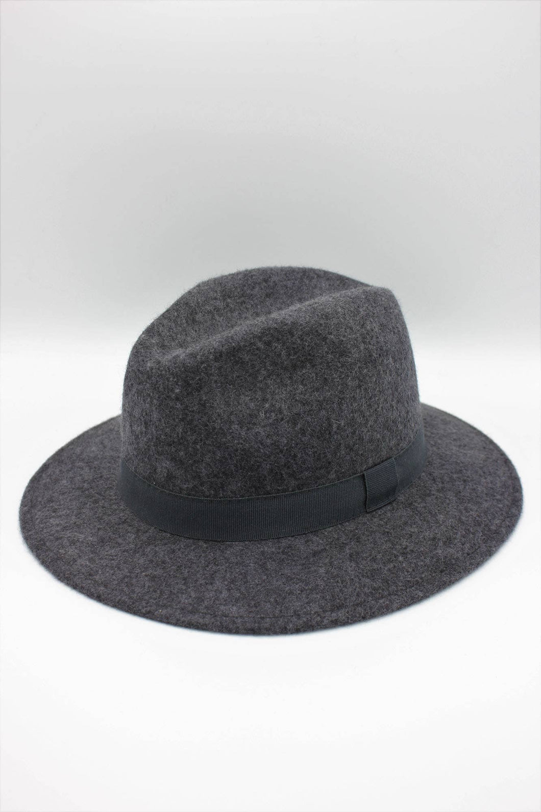 Heather Classic Wool Fedora Hat with Ribbon: 56 / Dark grey