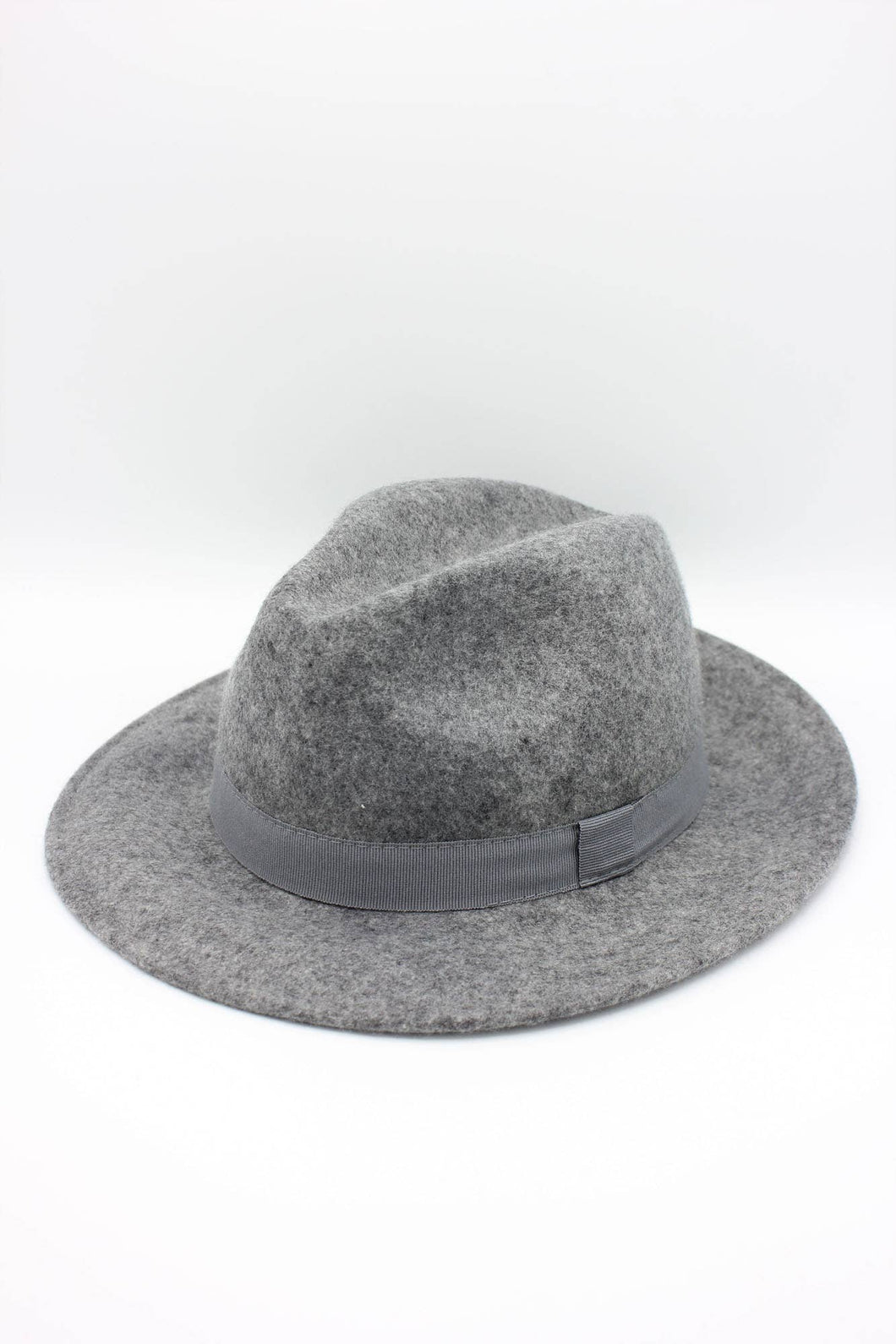 Heather Classic Wool Fedora Hat with Ribbon: 57 / Light Grey