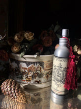 Load image into Gallery viewer, Room fragrance spray &quot;Noël en famille&quot;/ &quot;Christmas with family&quot;
